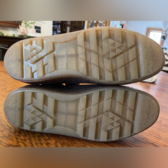 Madewell Toasty Chelsea Boot size 10 - Picture 3 of 6